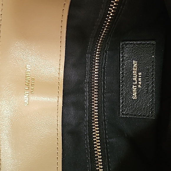 Authentic Saint Laurent Medium Loulou Shoulder Bag - Picture 10 of 17